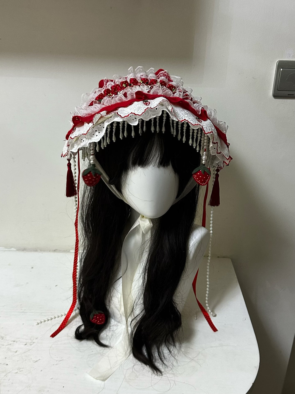 Strawberry Bonnet Lolita Red White Lace
