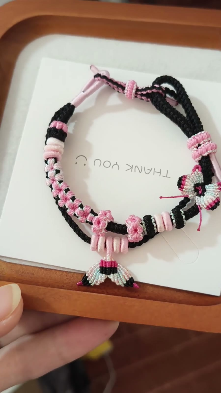 Bracelet en cordon tressé à la main dégradé noir et rose