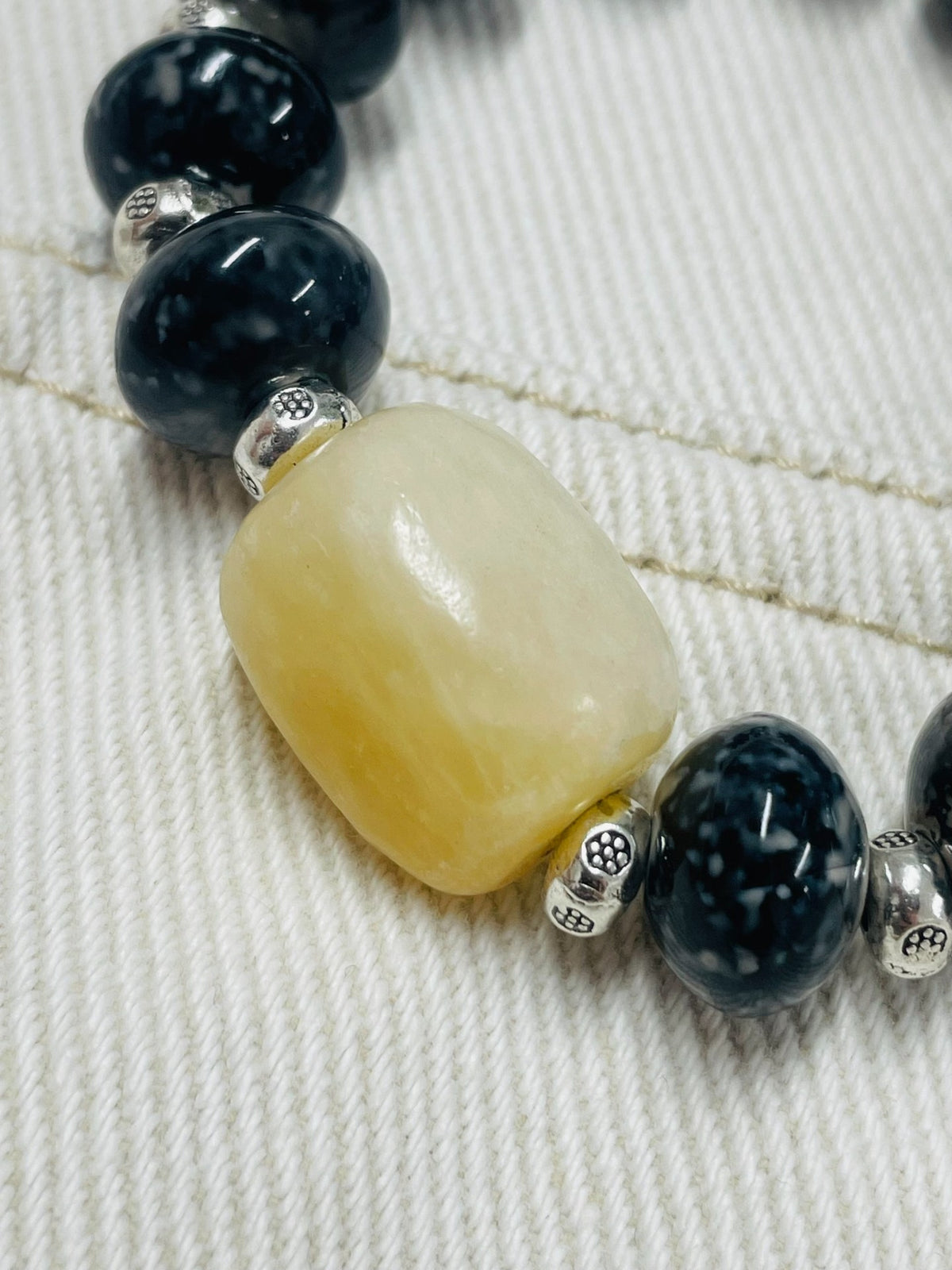 Black White Agate Bracelet Honey Yellow Jade