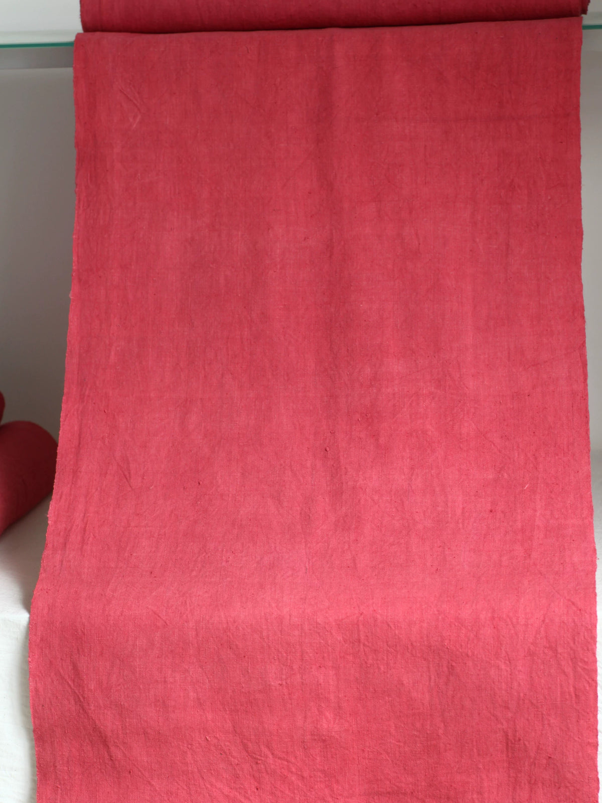 Plantaverfd Sandelhout Rood Handgeweven Stof 50cm