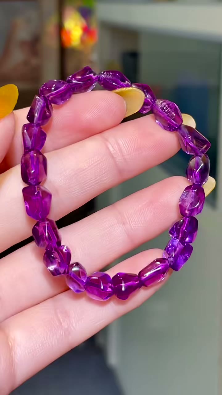 Bracciale a grani in ametista freeform 9x7 mm