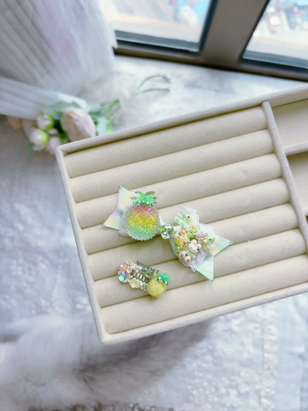 Handmade Frog Pet Hair Clip Yellow Crystal