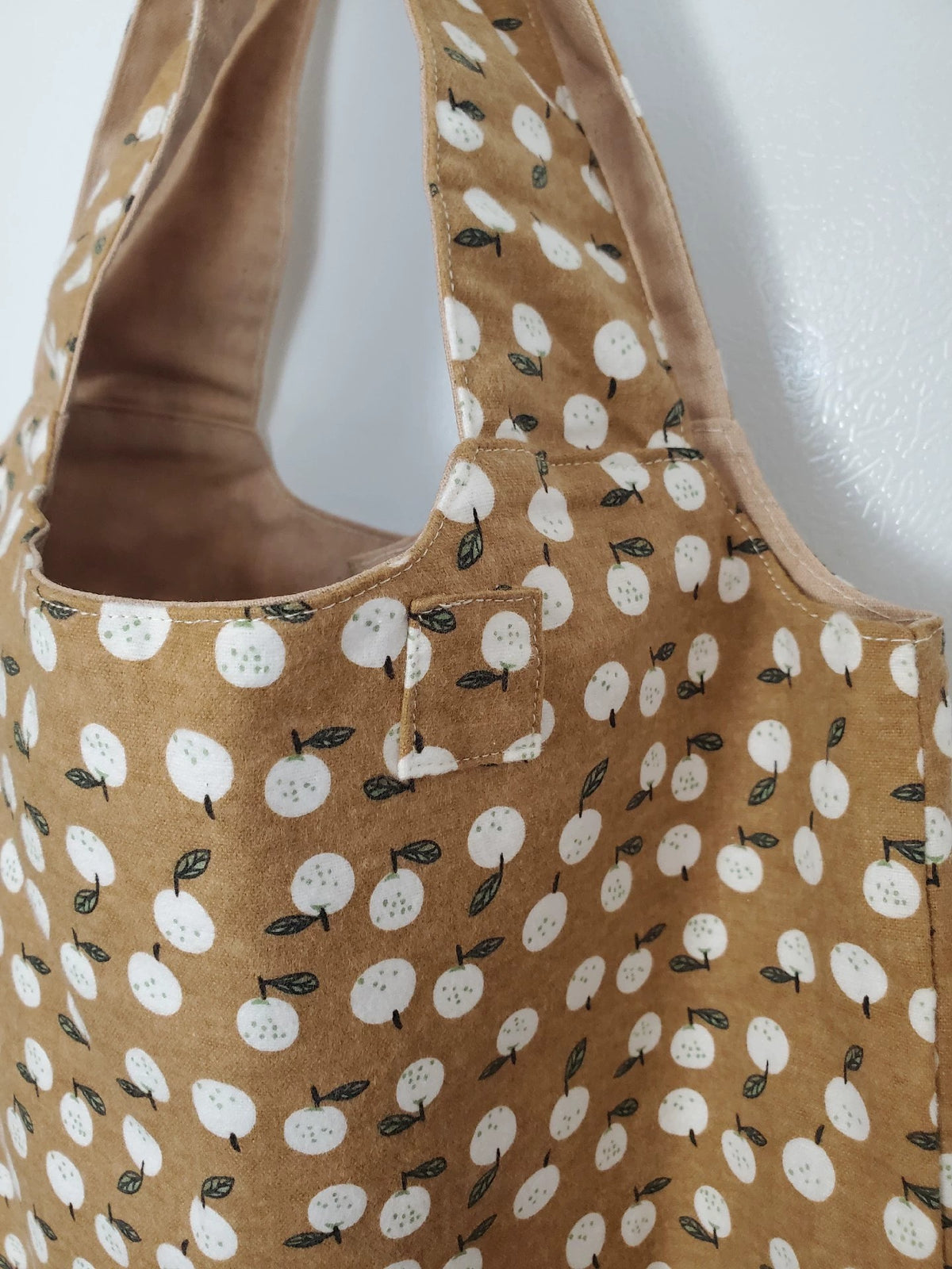 Handmade Fuzzy Fruit Pattern Shoulder Bag