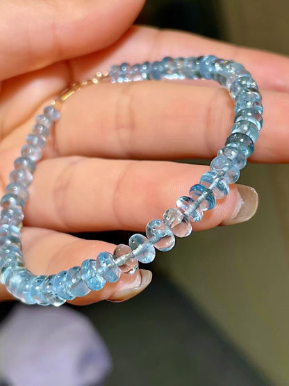 Blue Topaz Abacus Bead Bracelet 4.1-5.8mm