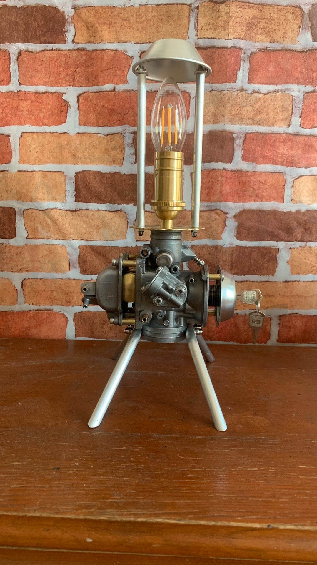 Steampunk Carburator Bureaulamp 34 cm