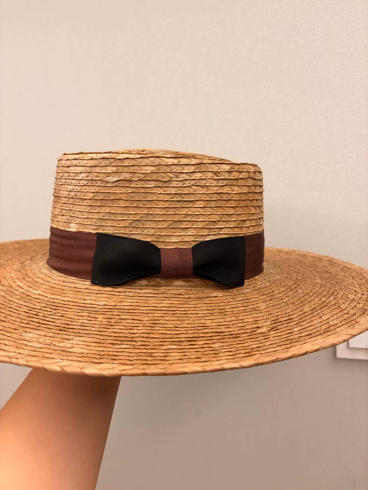 Naturlig solhatt i palmbladshalm