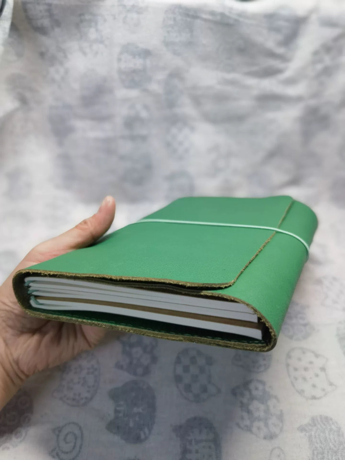 Pochette de carnet de voyage à trois volets en cuir vert