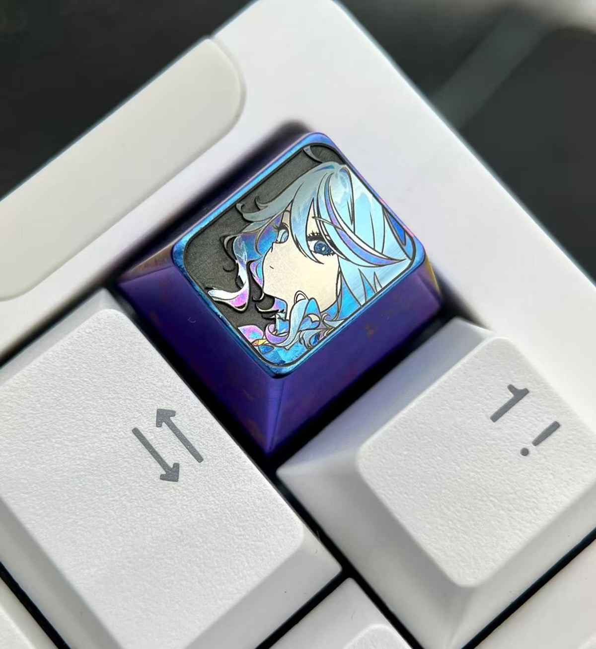 Genshin Furina 1u Titanium Alloy Keycap
