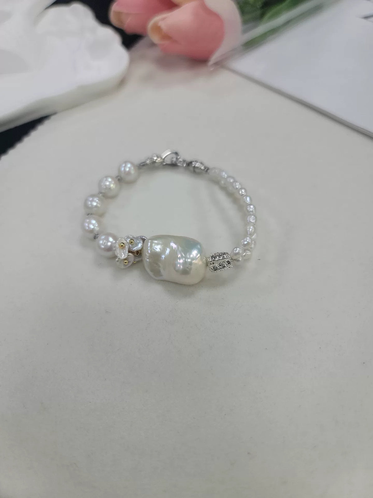 Freshwater Pearl Fishtail Bracelet
