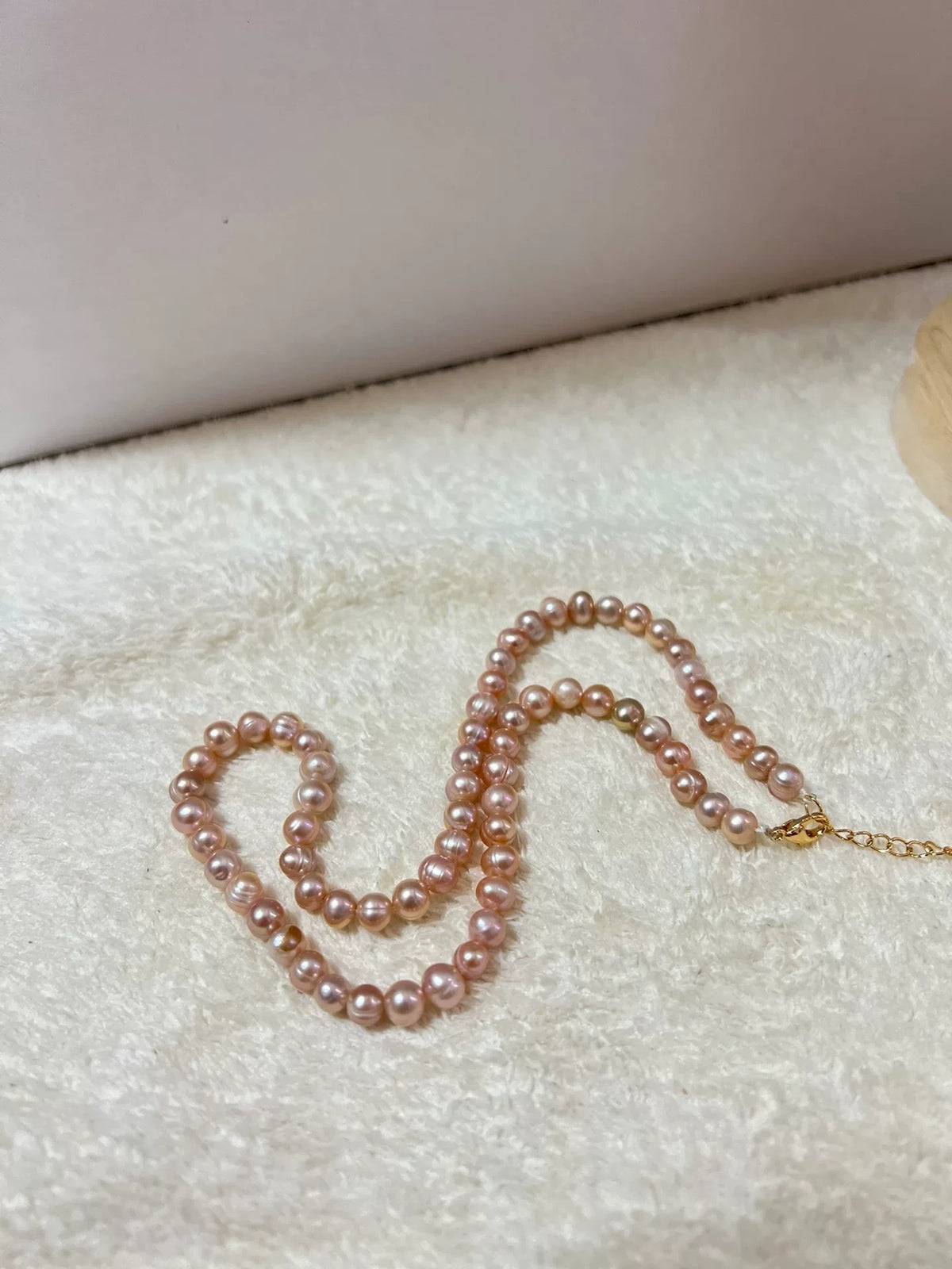 Colar de Pérolas de Água Doce Rosa 5-6mm Fecho Dourado