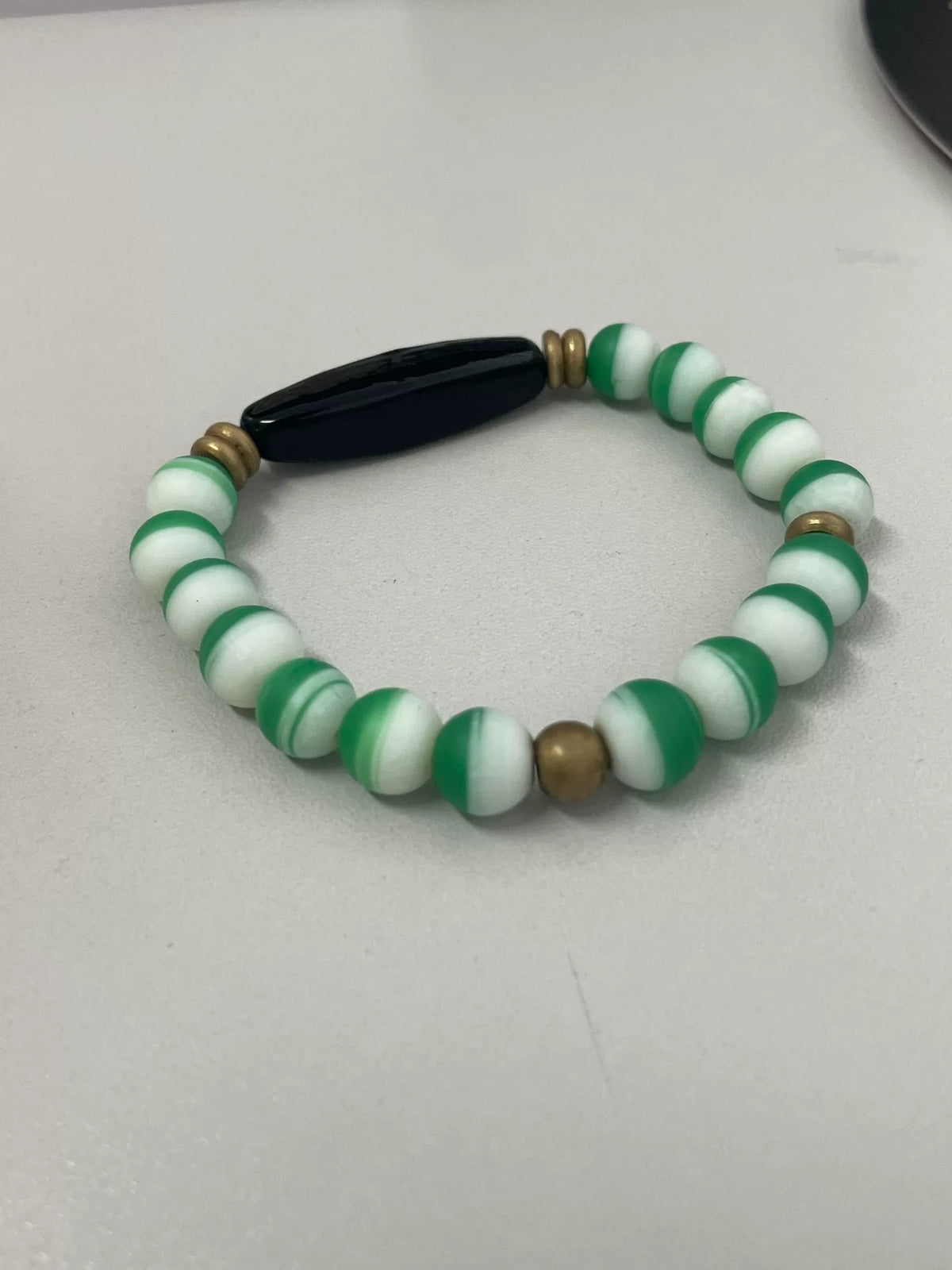 Green White Glass Bead Bracelet