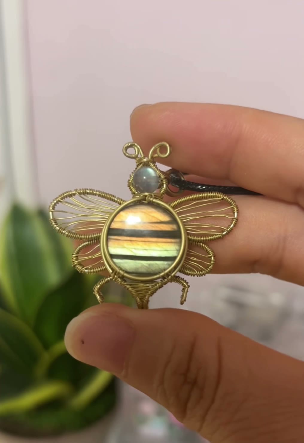 Handcrafted Wire Bee Necklace Labradorite