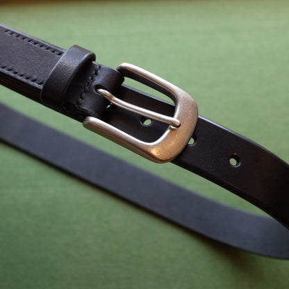 Black Leather Belt with 4.0-4.5mm Thickness and Single-Prong Buckle