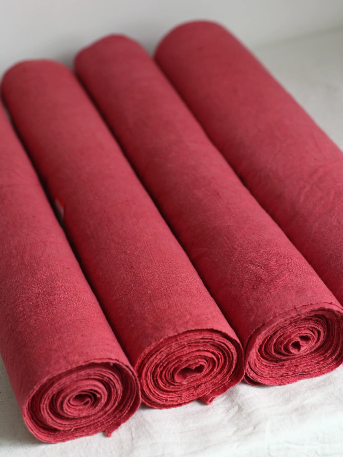 Plantaverfd Sandelhout Rood Handgeweven Stof 50cm