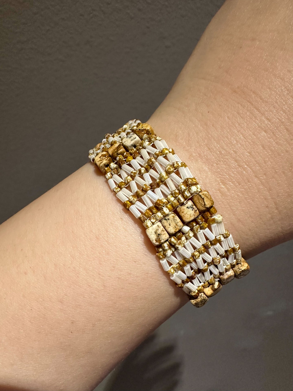 Woven Natural Picture Stone Bead Bracelet