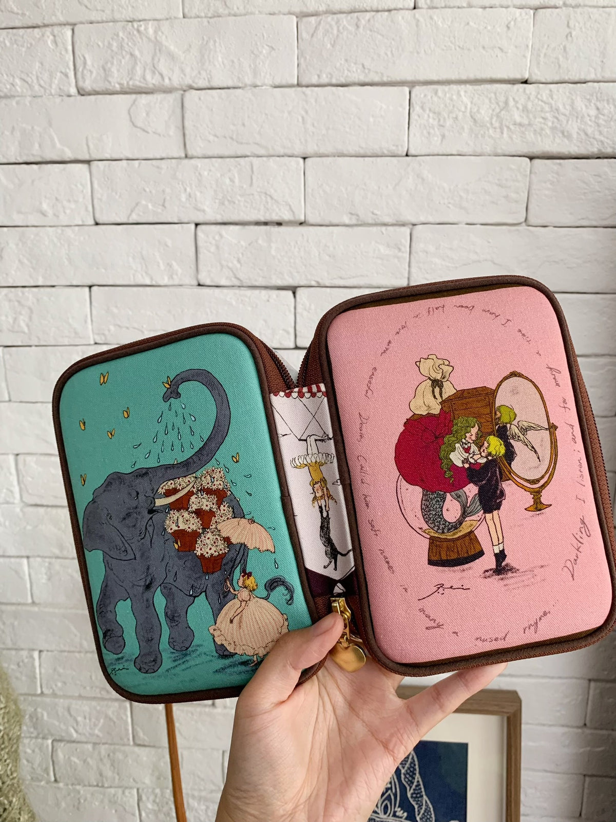 Zippered Organizer Case with Six Ring Binder