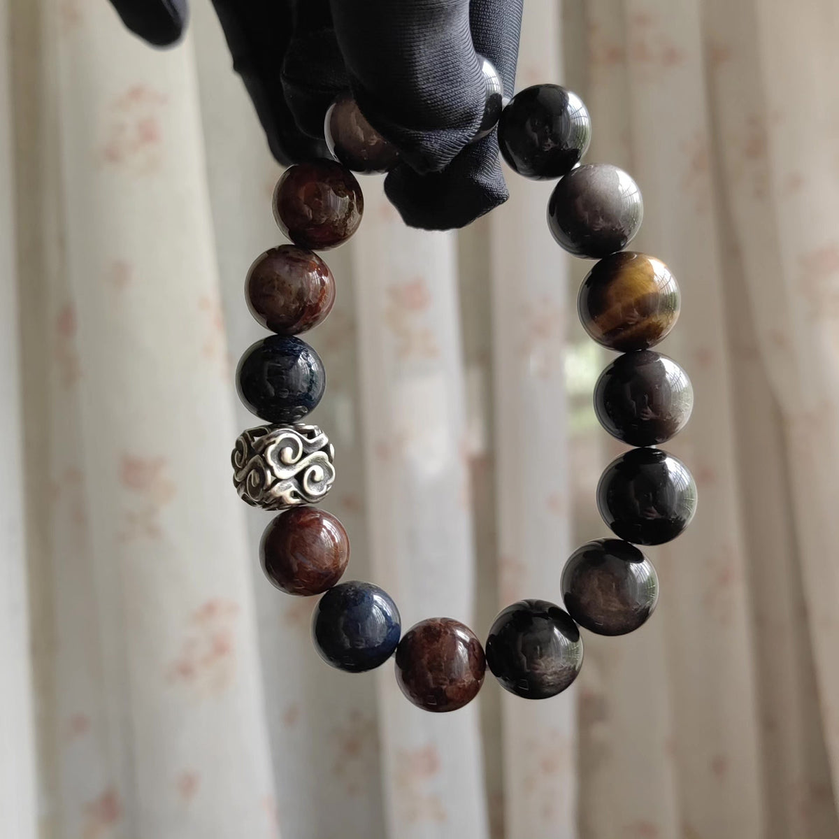 Bracelet de perles piérite obsidienne œil de tigre