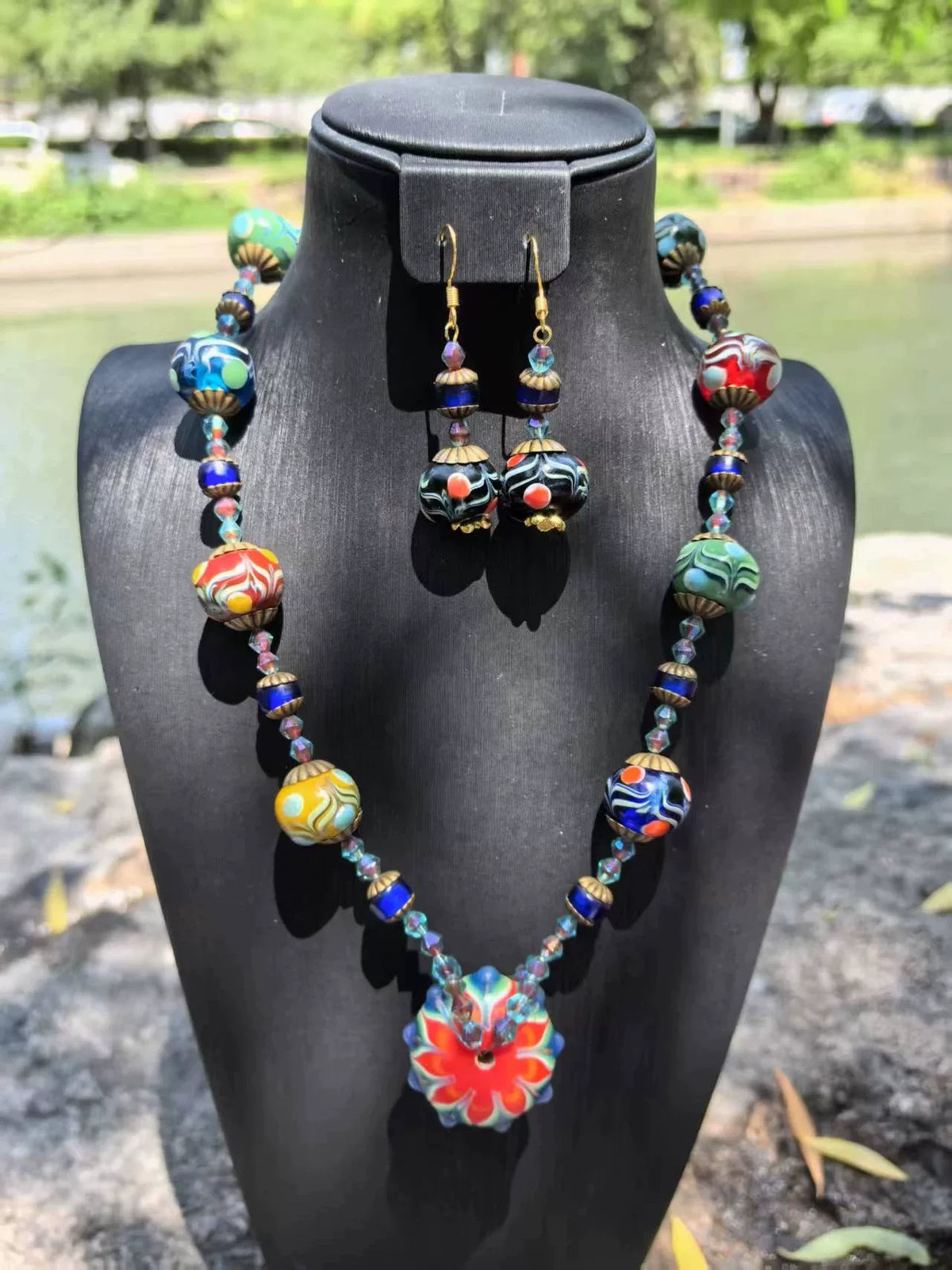 Set Collana e Orecchini in Vetro Artigianale Ping'an