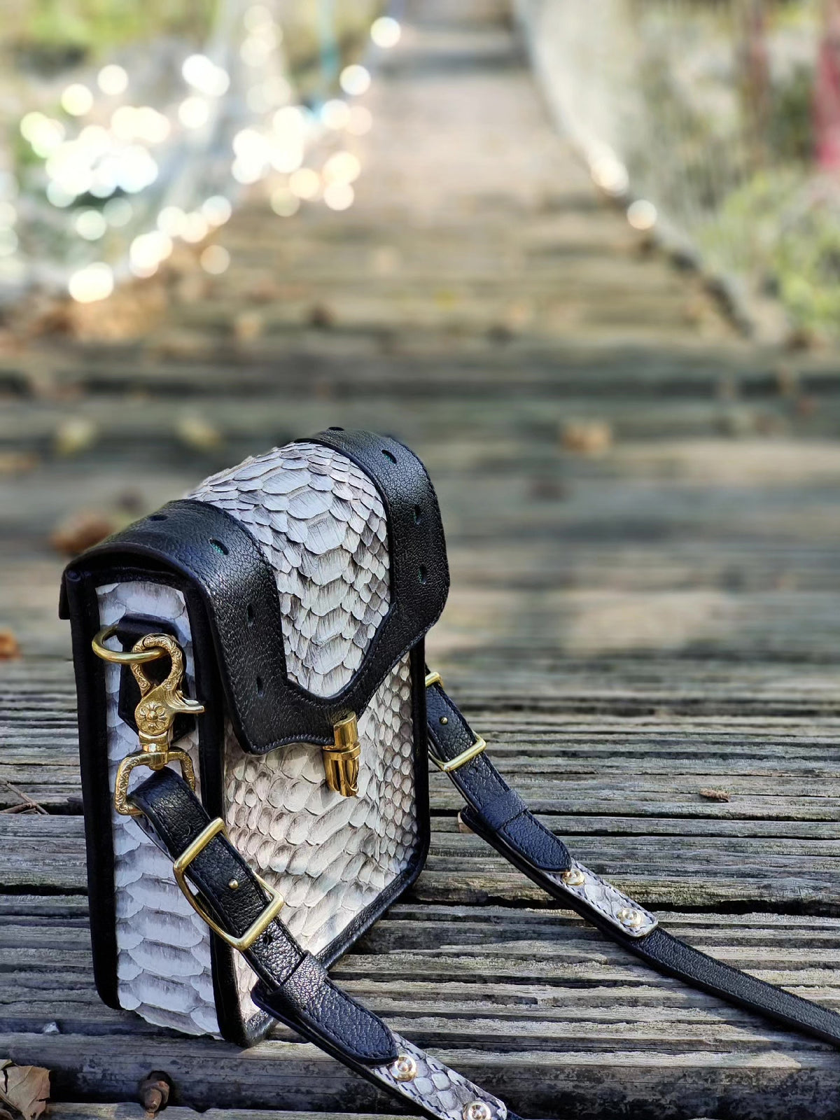 Himalayan Crossbody Tas van Pythenhuid