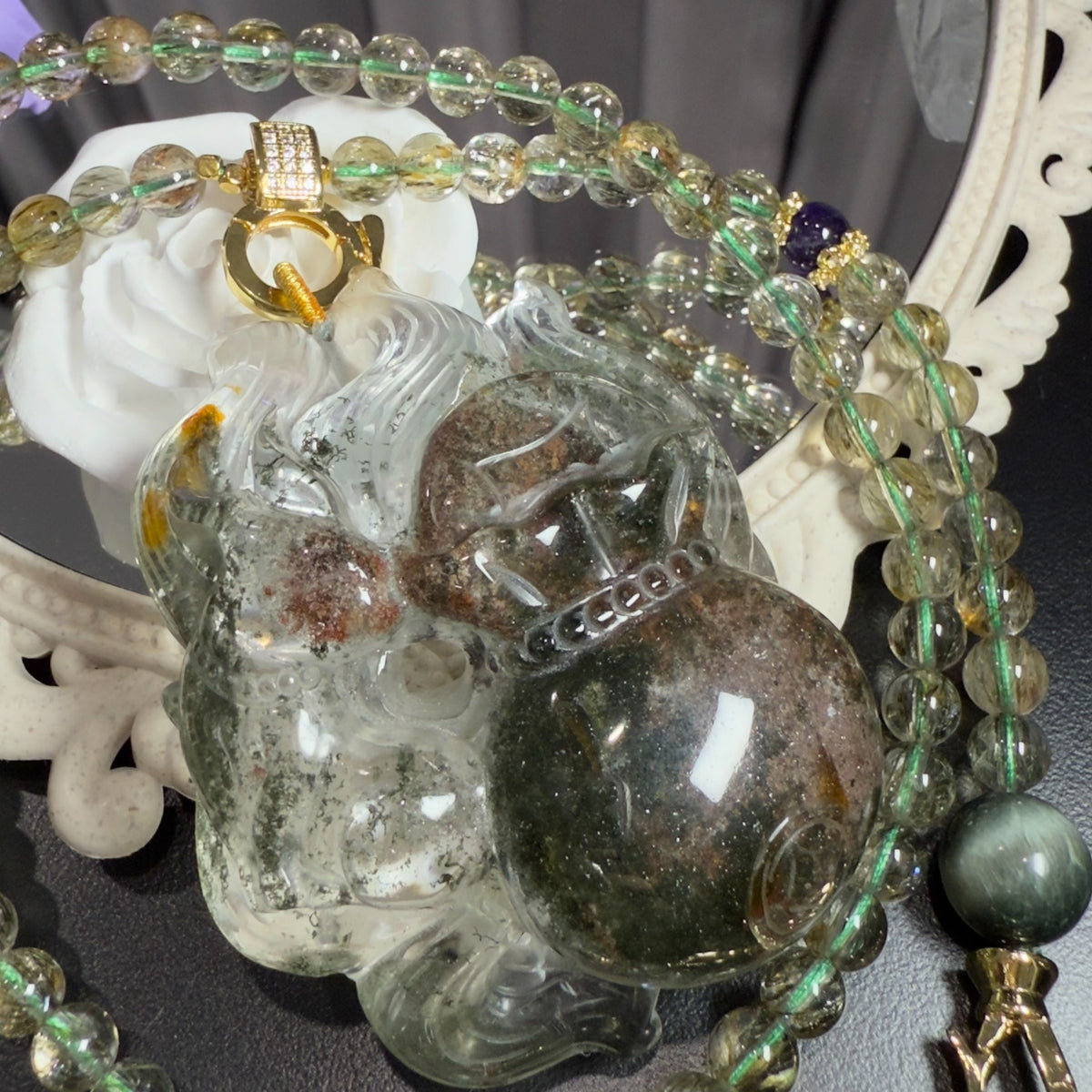 Handgehouwde Ghost Pendant Kralenketting
