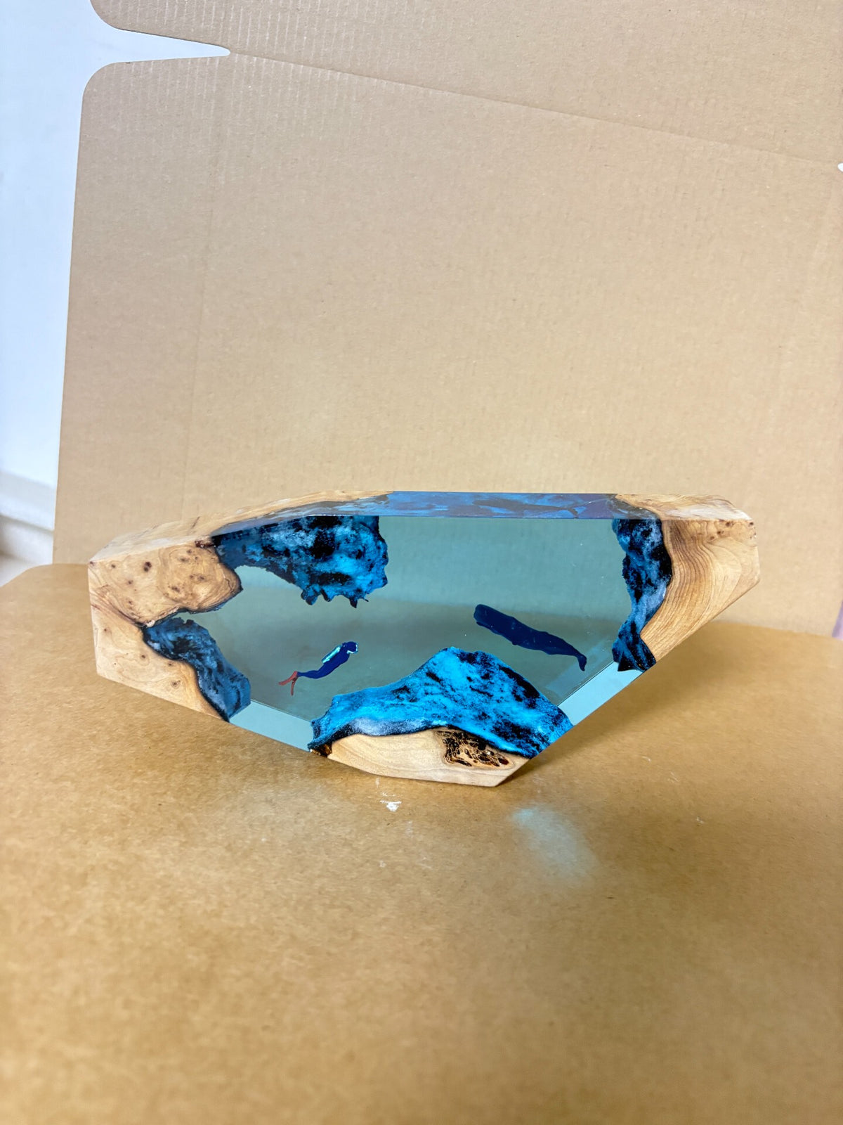 1052969317432 - Image 4