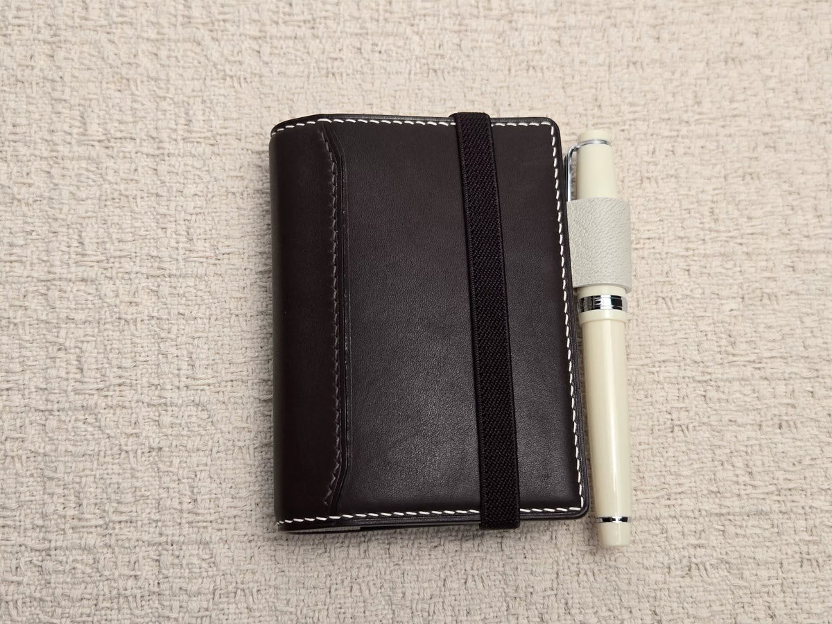 Funda agenda plegable M5 en cuero chocolate leche