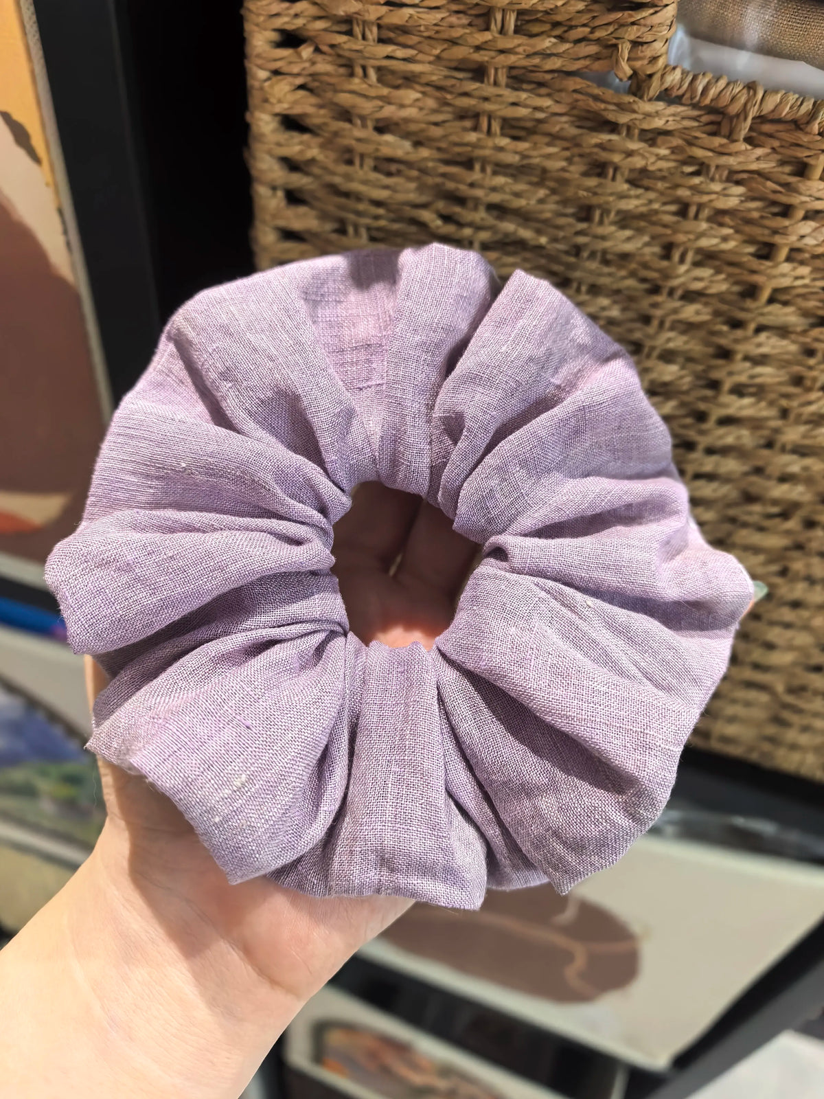 Scrunchie in lino viola