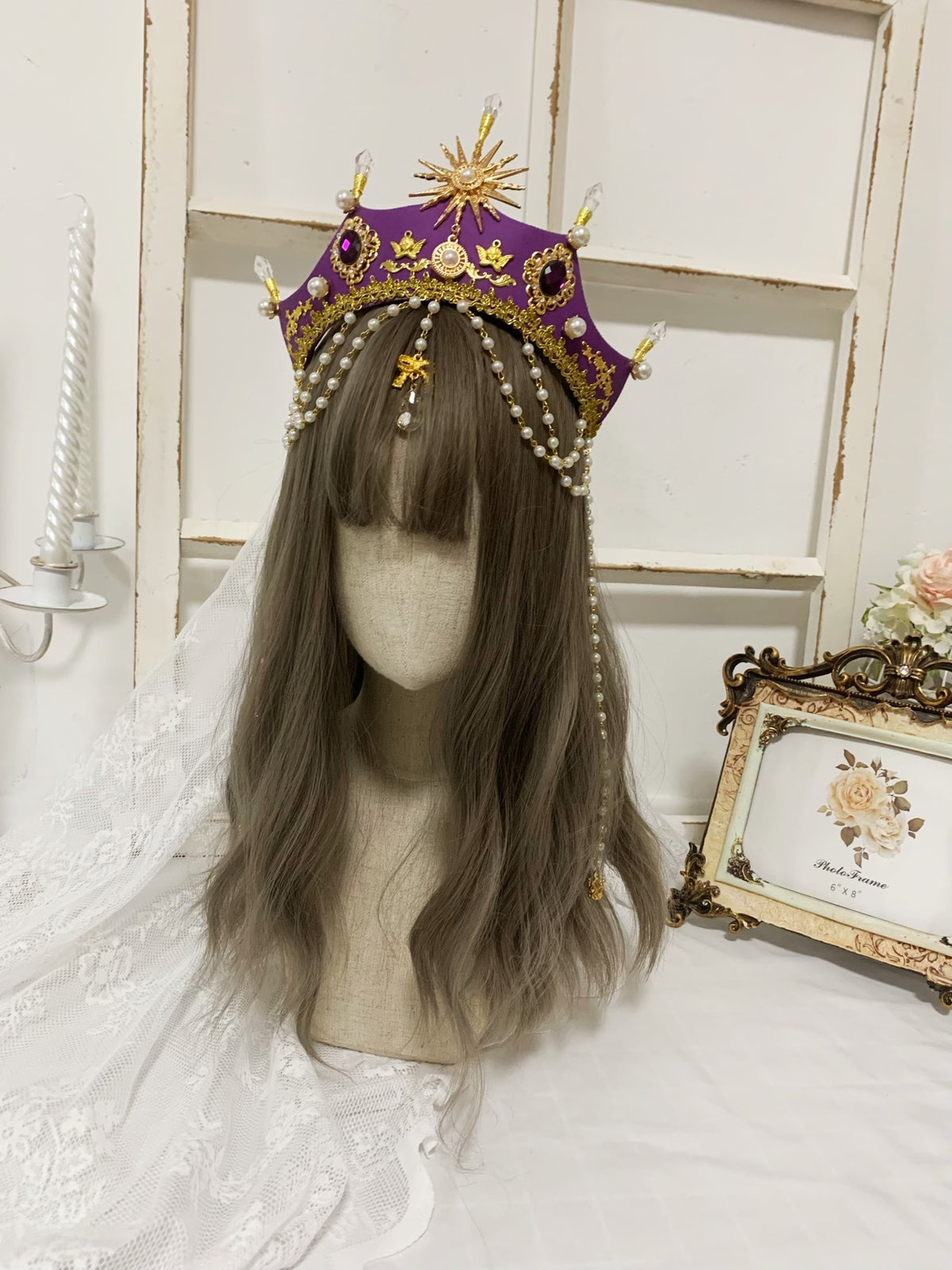 Koninksppaarse Lolita Tudor Kroon Hoofdtoon