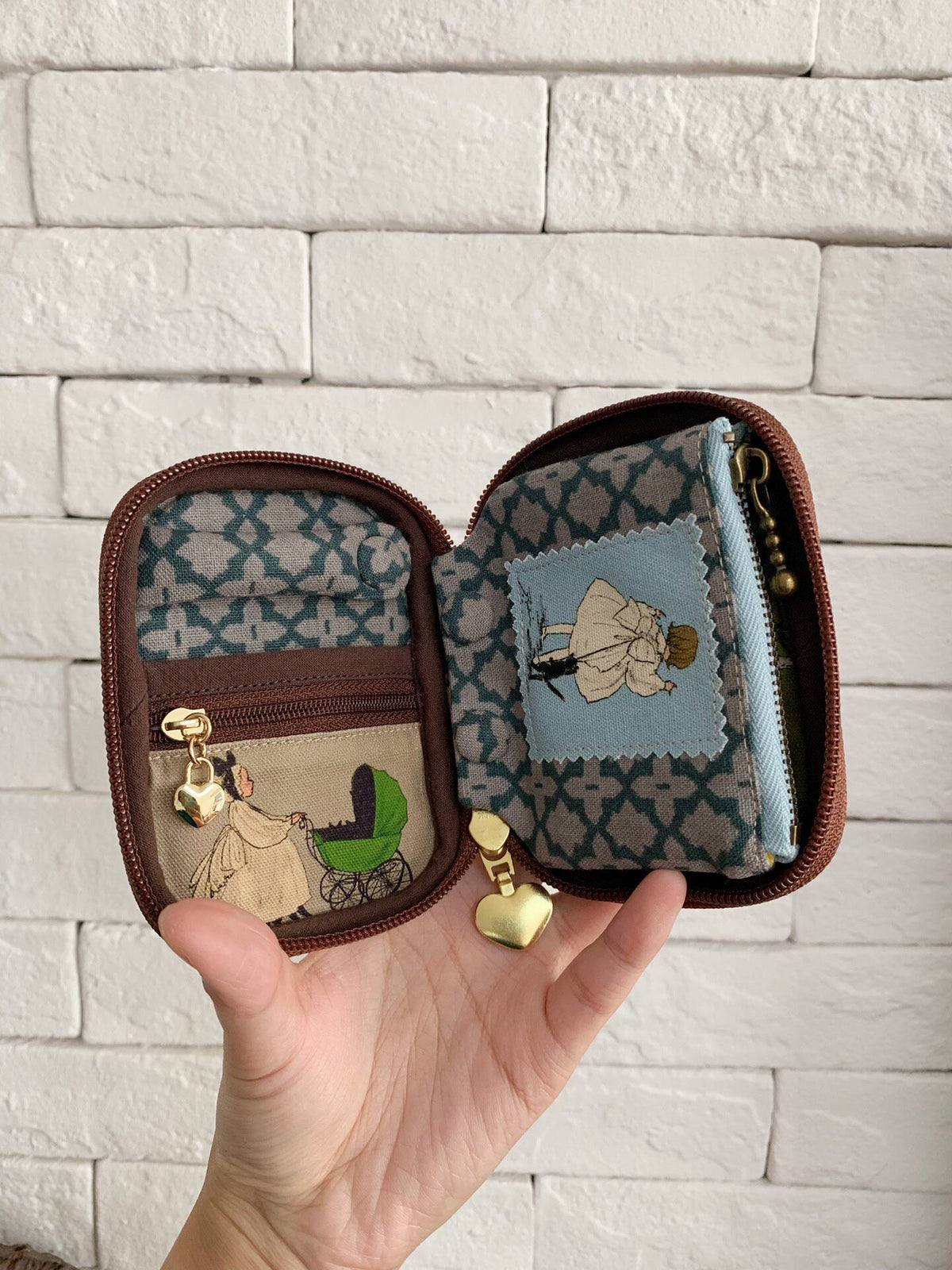 Circus Print Organizer Pouch with Zipper