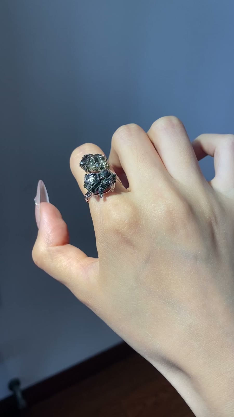 1060519624685 - Image 5