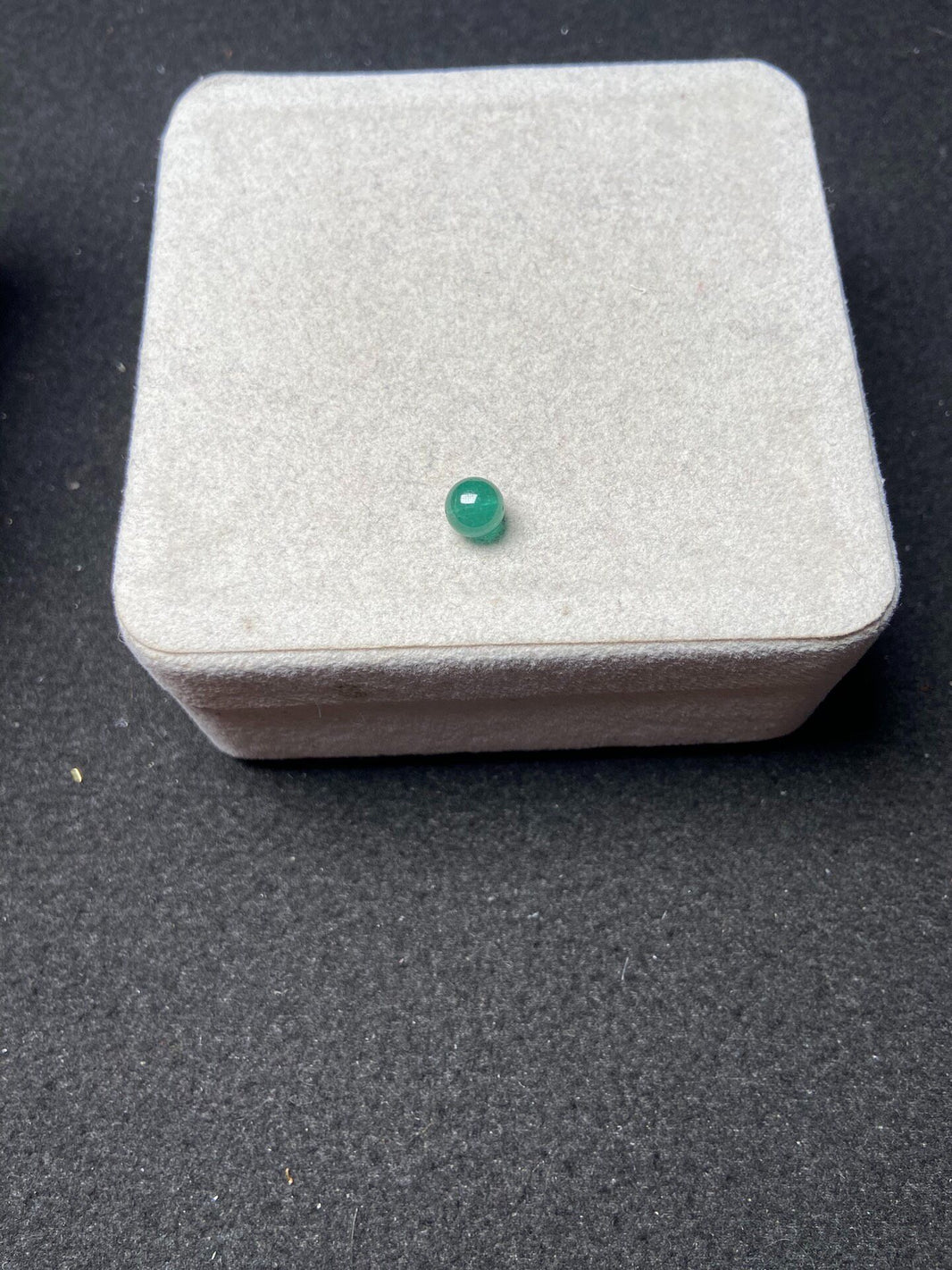 860681734359 - Image 1
