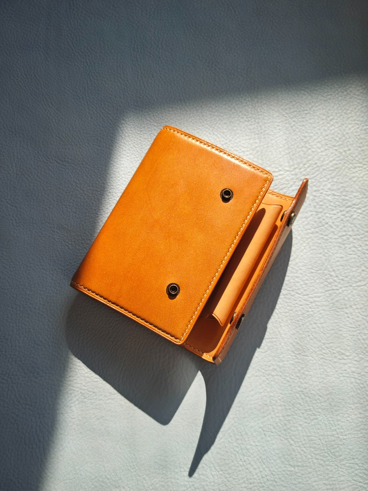 M5 Tochigi Leather Trifold Notebook Cover