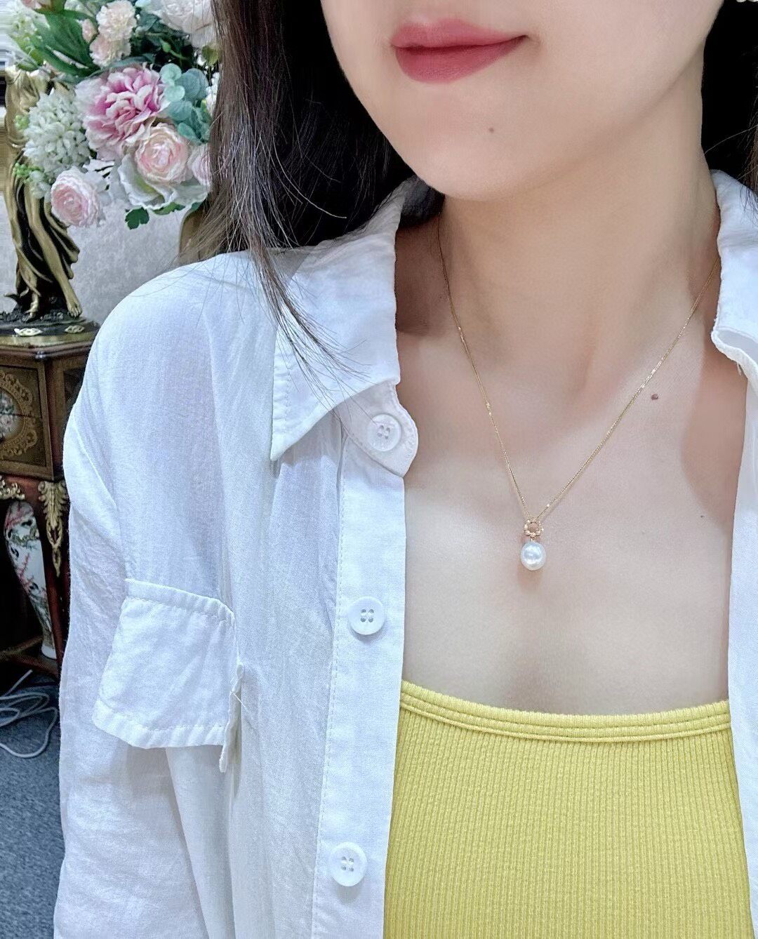 9.2mm Round Pearl Pendant with Beaded Gold Ring