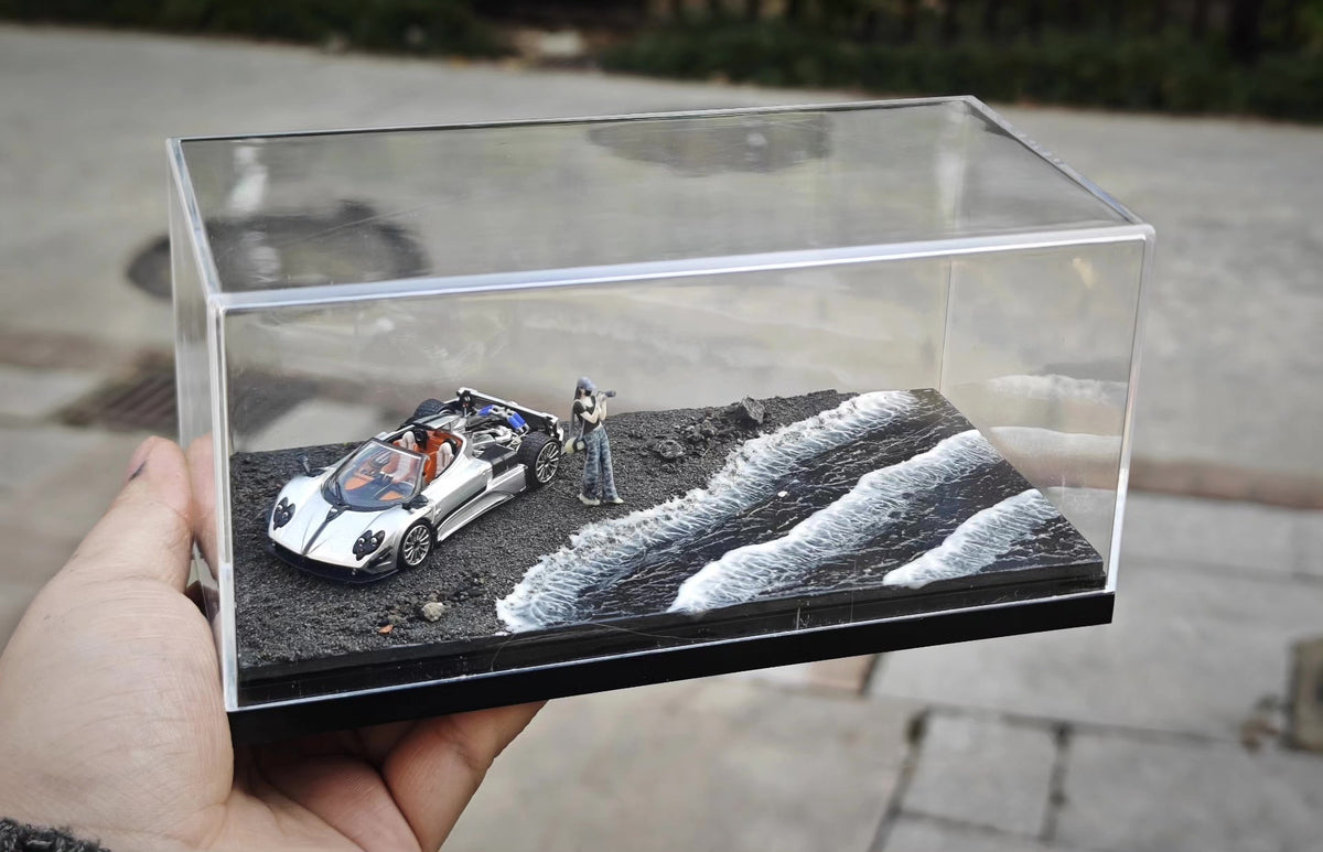 1:64 Scale Icelandic Beach Diorama Acrylic Case