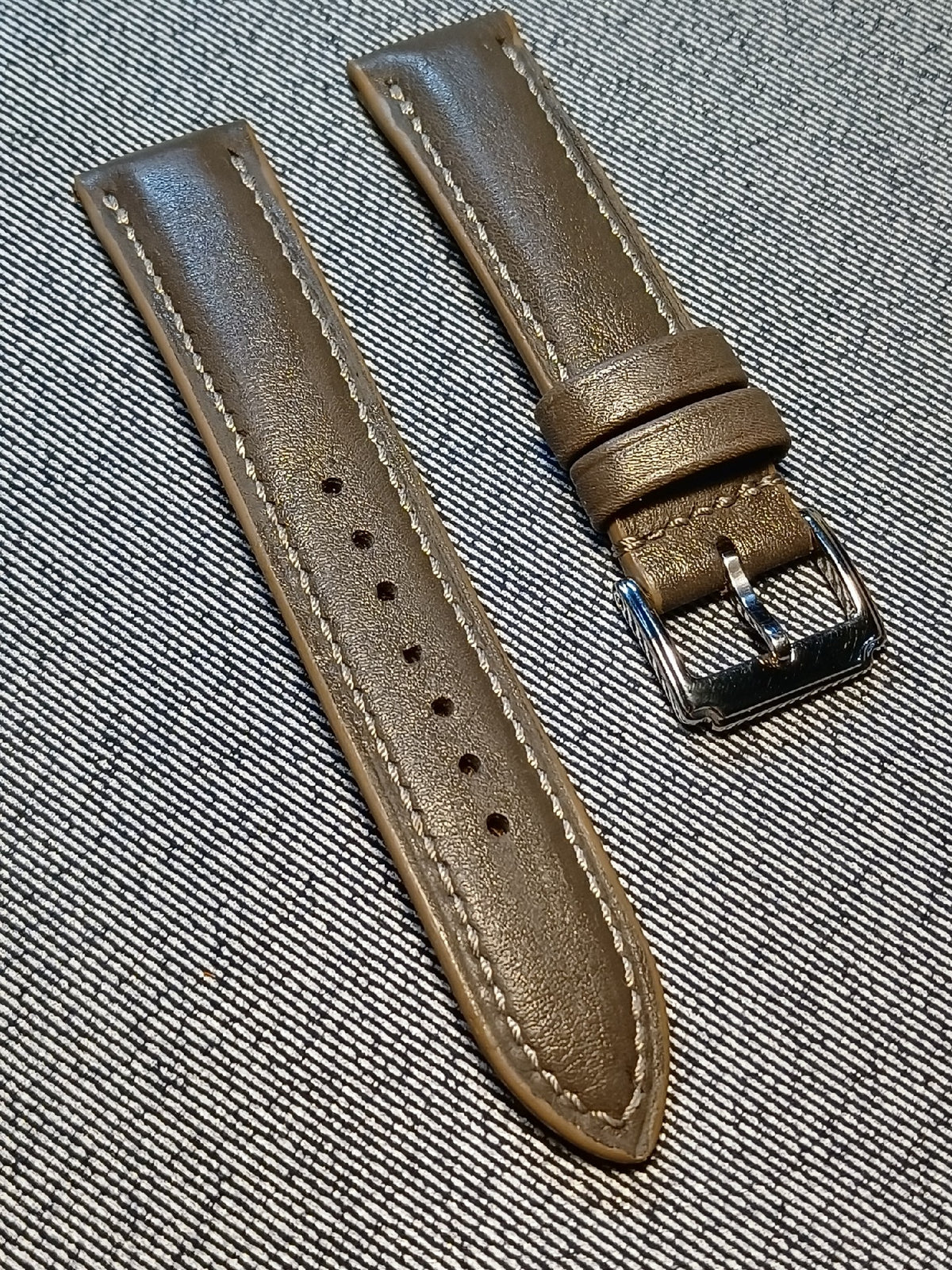 Handcrafted Swift Leather Watch Strap Elephant Grey