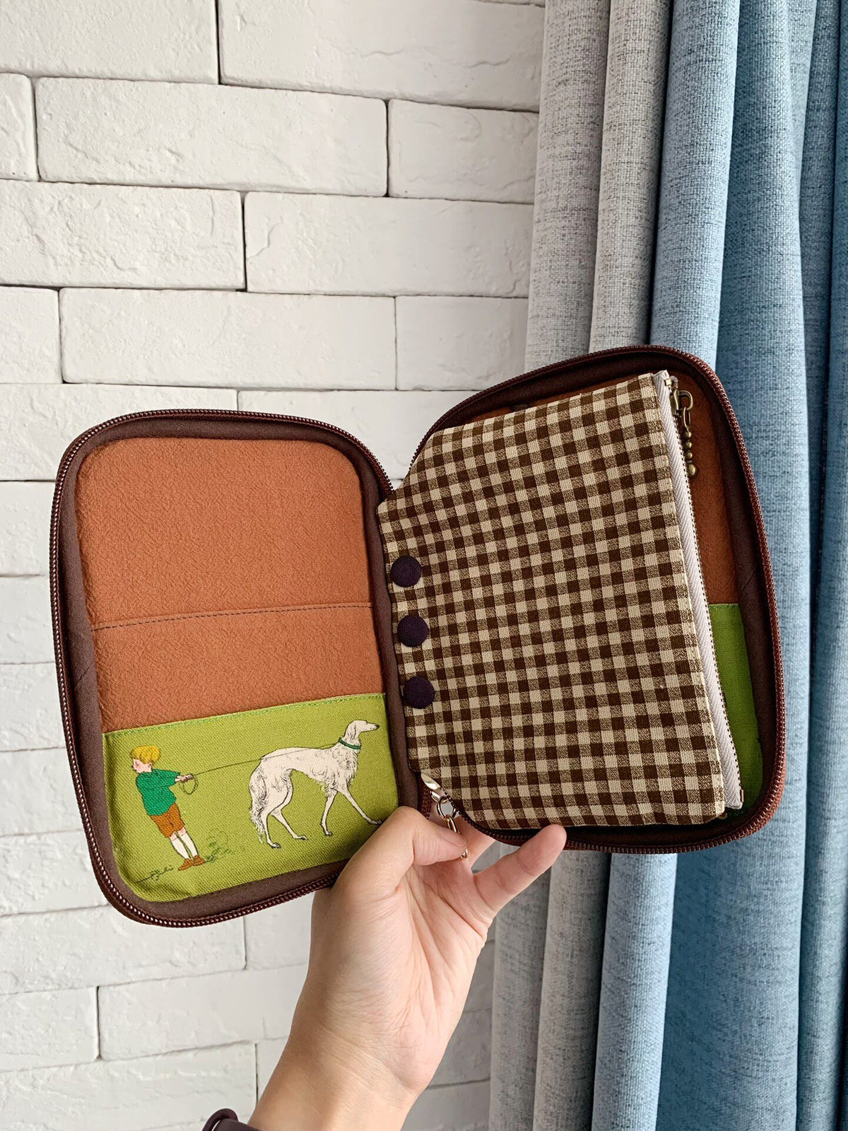 Zippered Oxford Cloth Planner Case with Illustrations