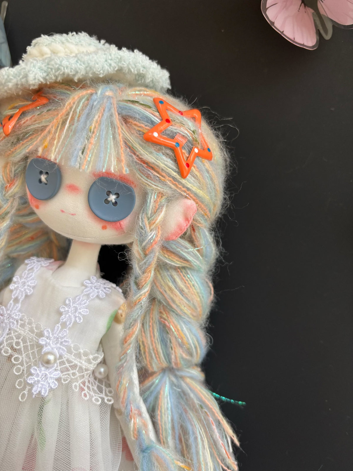 ハンドメイド ボタンアイ アートドール