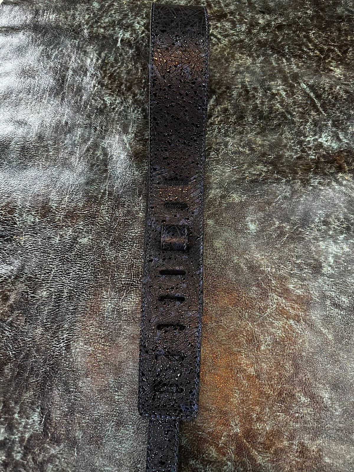 977218995199 - Image 4