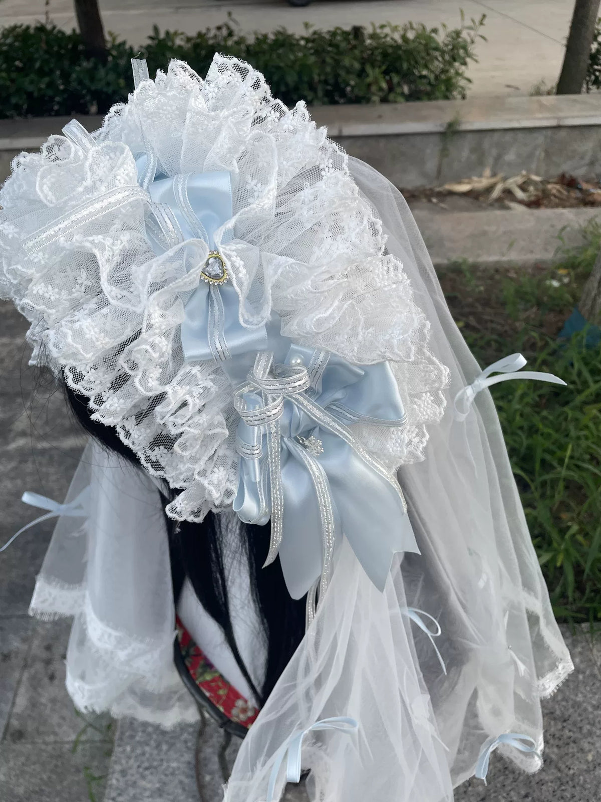 Set velo da sposa e fascia in pizzo bianco stile Lolita