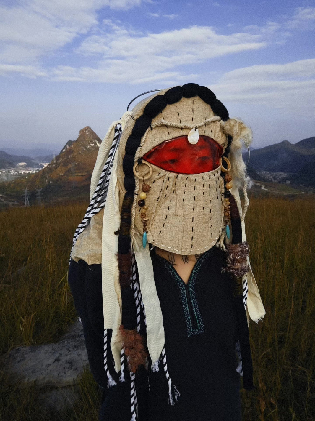 994368078439 - Image 1
