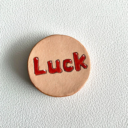 ARALE Magnetic Leather Needle Holder Set with Luck and Mushroom Charms