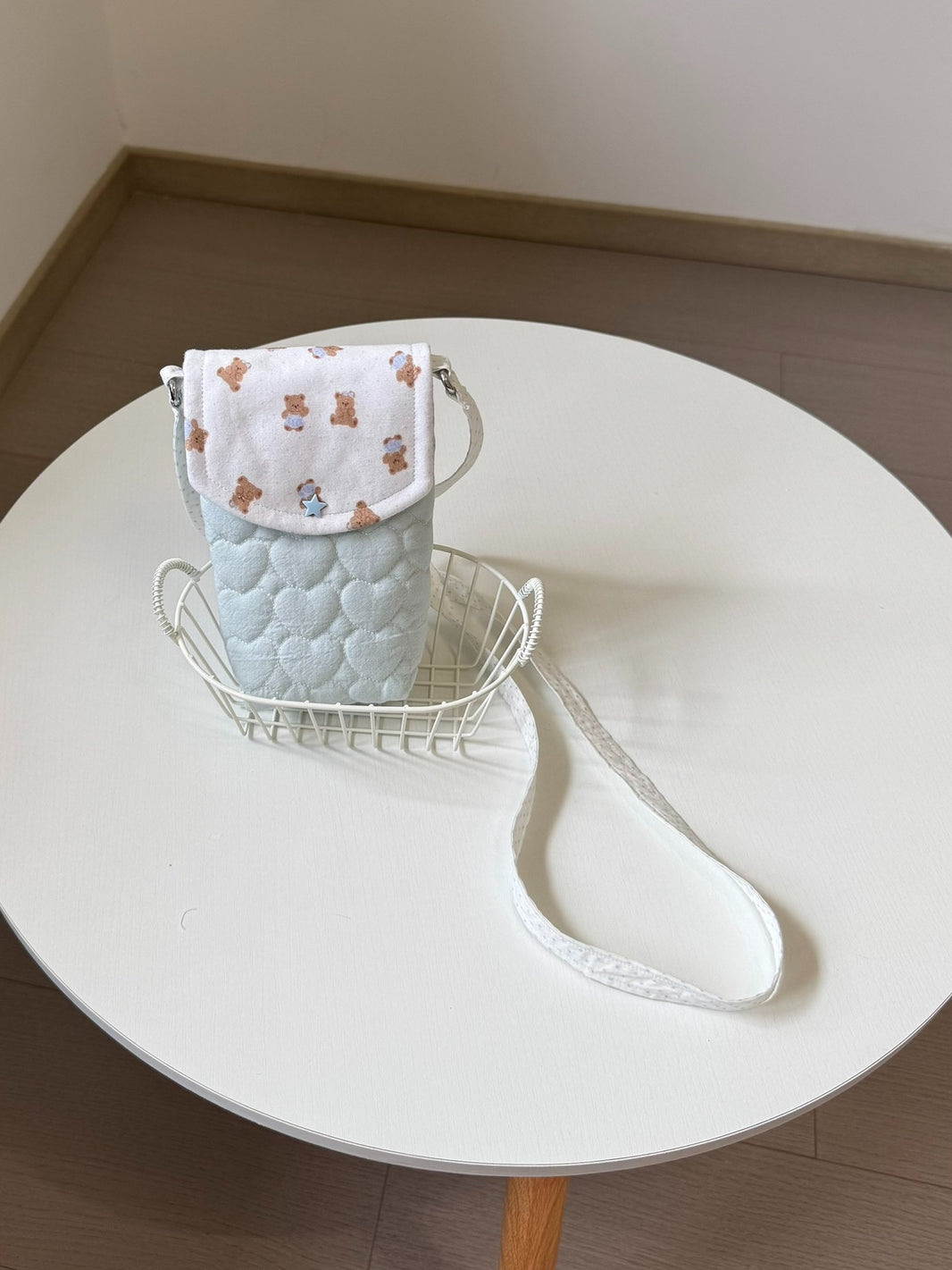 1059997879318 - Image 1