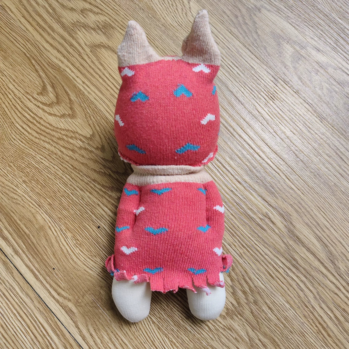 Poupée chaussette tricotée rose 20 cm