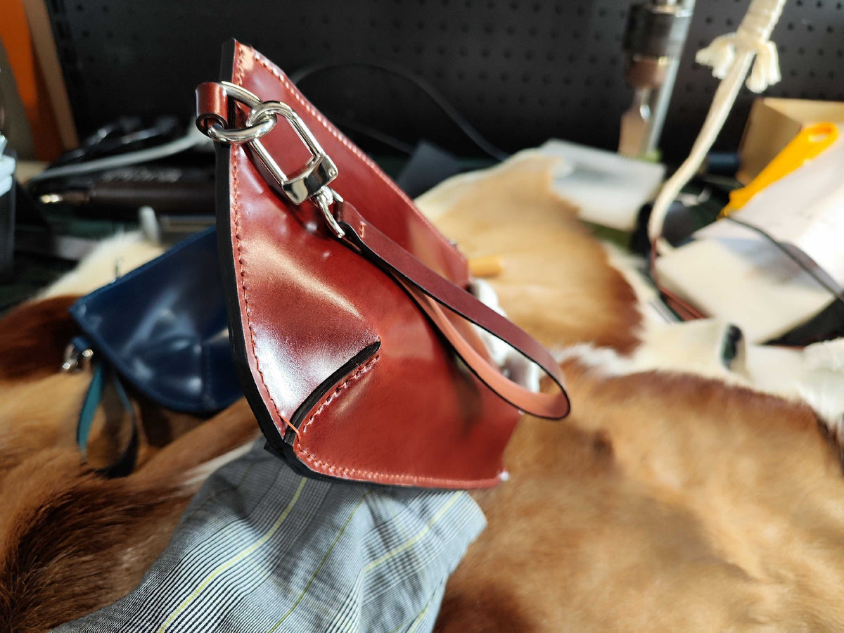 ハンドメイド 馬臀皮 クラッチバッグ