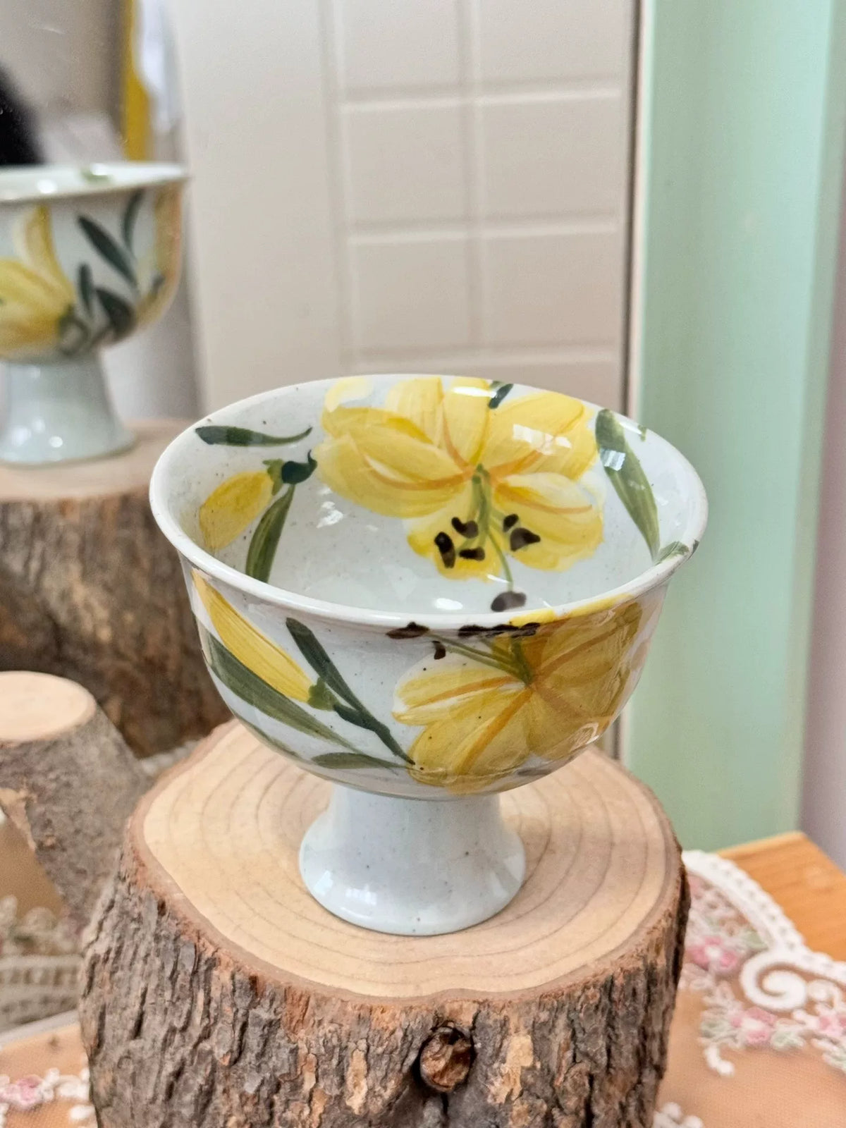 Hand Painted Ceramic Lily Dessert Cup