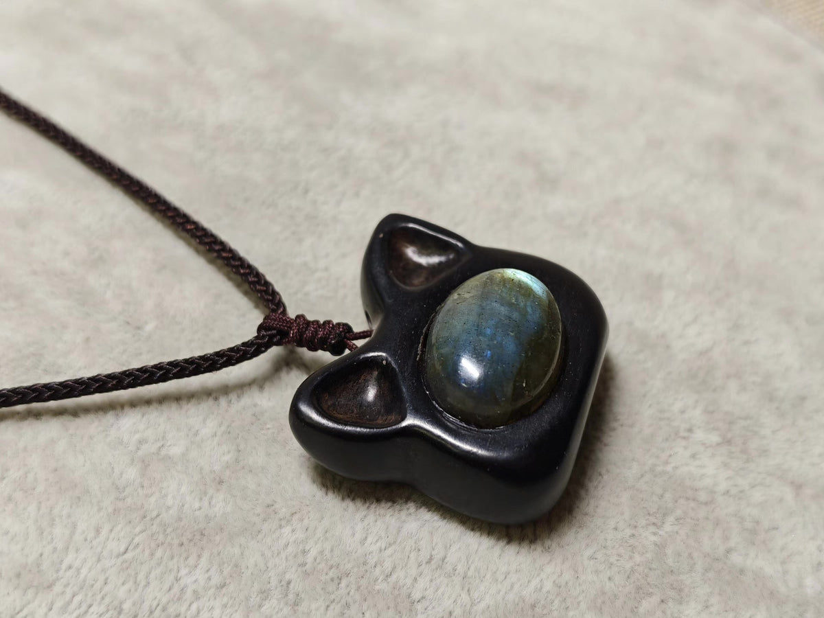 Handcrafted Labradorite Ebony Cat Head Pendant