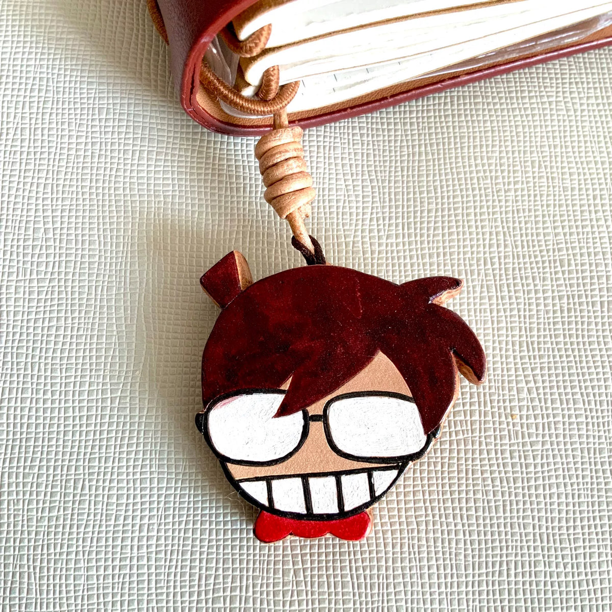 Set di charm in pelle artigianale anime