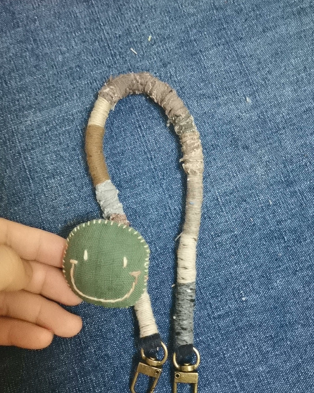 956612481411 - Image 1