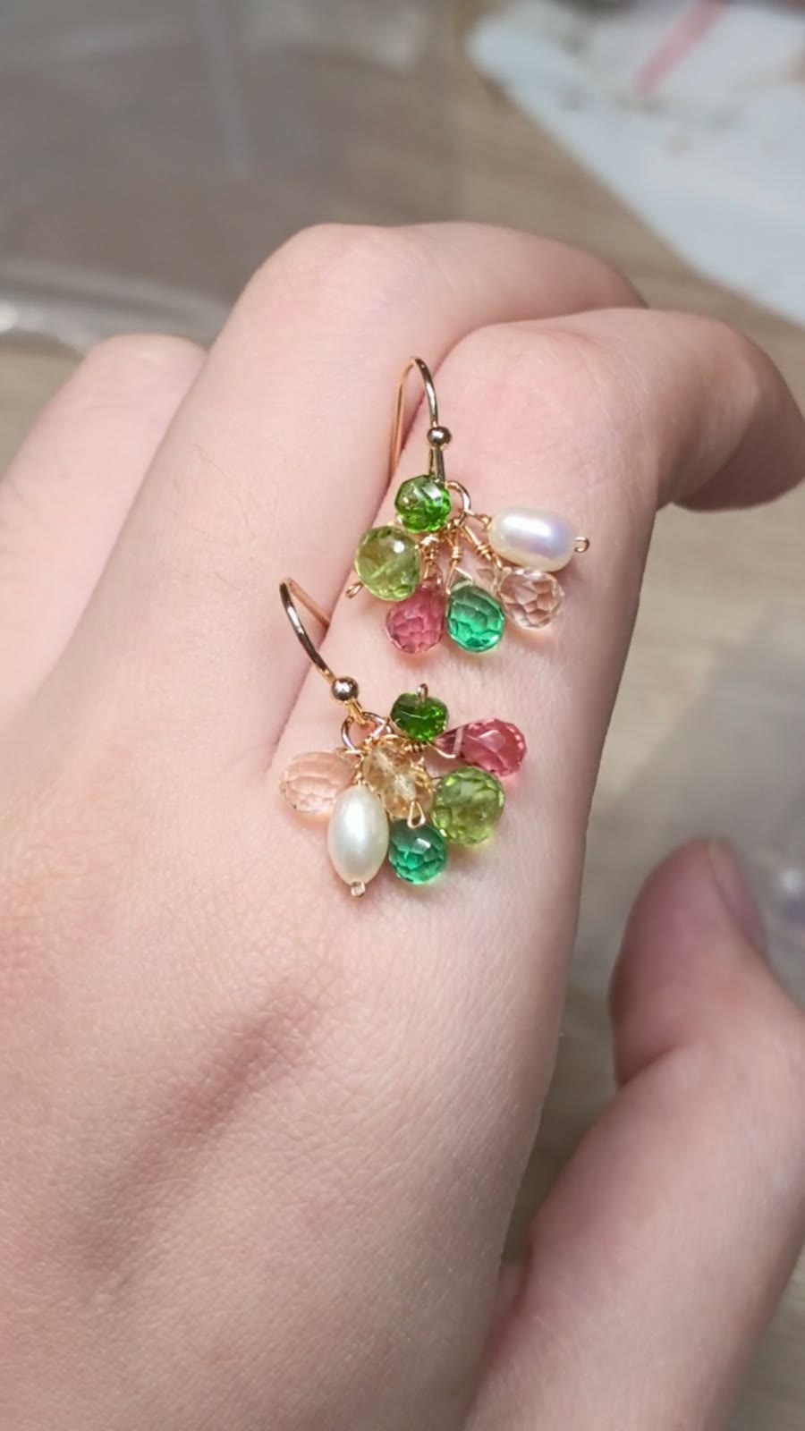 Brincos de Gota com Contas e Pérolas Multicoloridas
