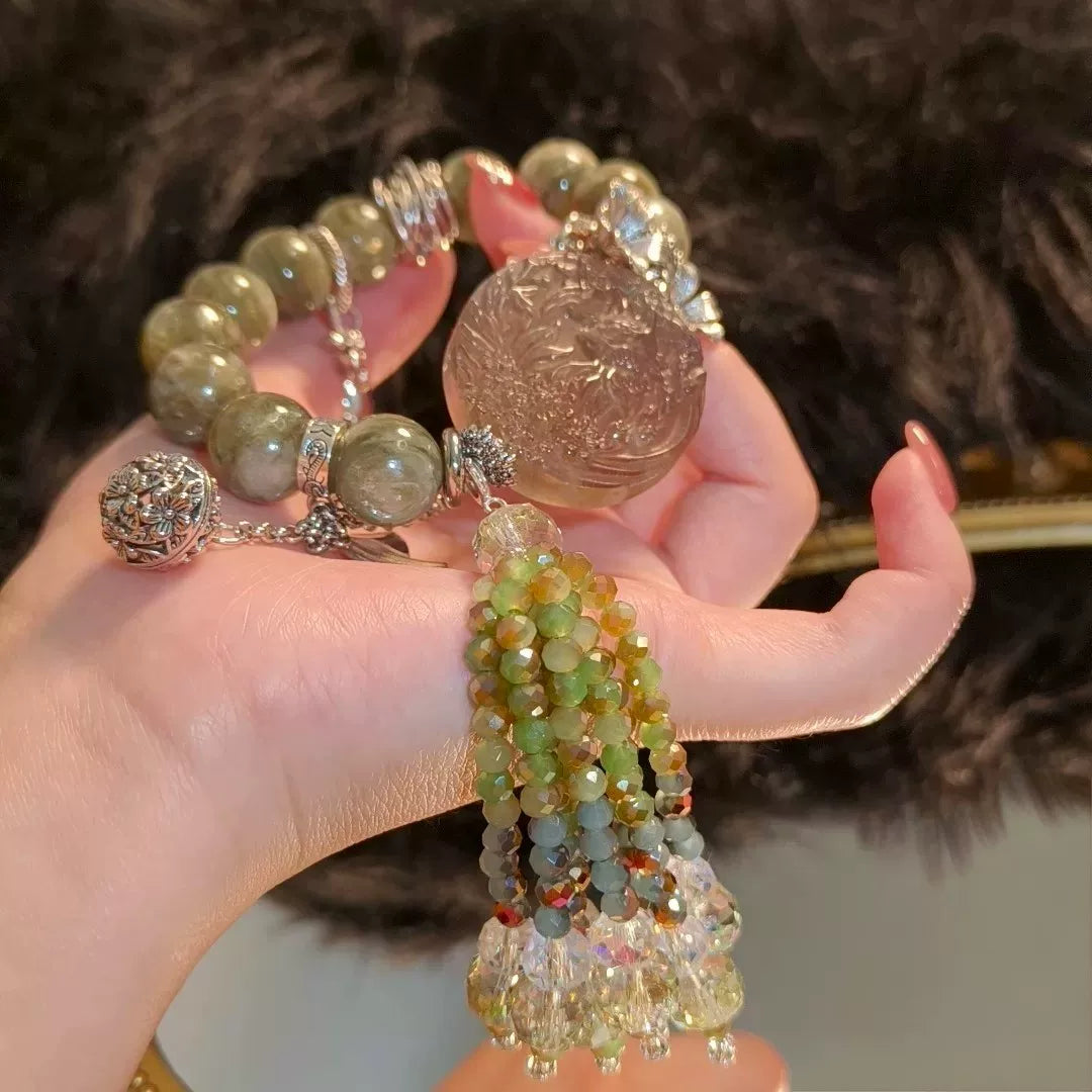Armband mit grünem Kaninchenhaar-Kristall